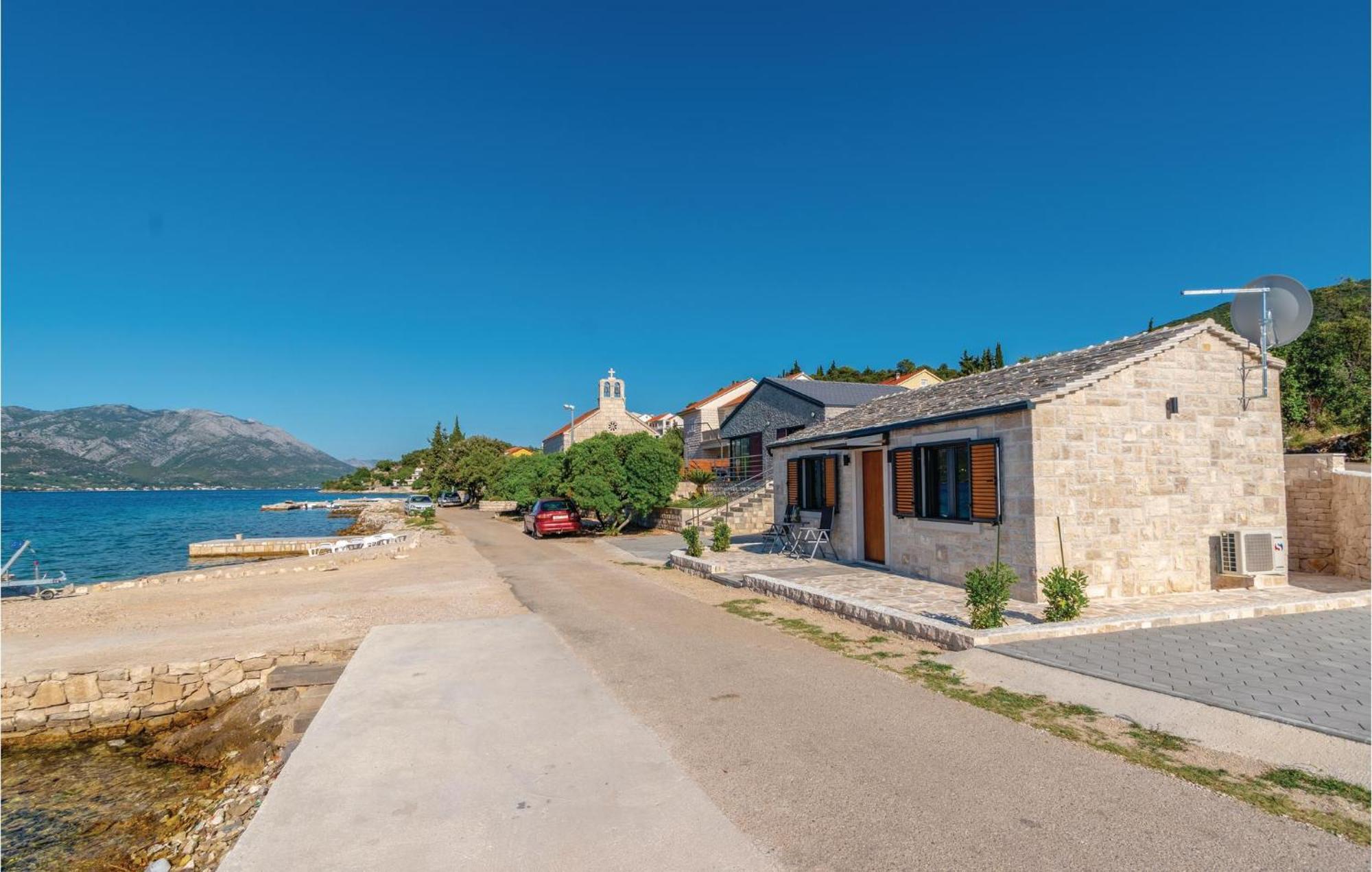 Nice Home In Kneze With Wifi Pupnat Exterior foto